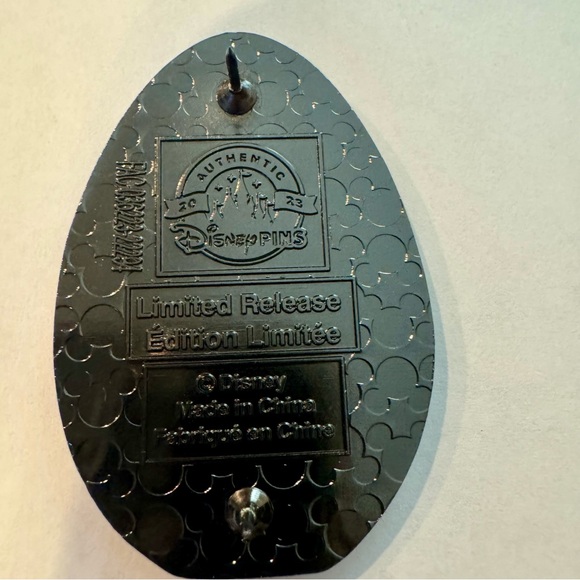 NWT. Disney Parks Pin Dale Happy Easter Egg 2023 Chip & Dale EGGstravagana LR - Picture 8 of 11